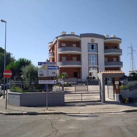 מלון מטרה Dimora Giardinelle מראה חיצוני תמונה